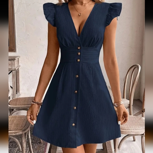 Elegant Navy Button-Down Dress - Picture 3 of 7
